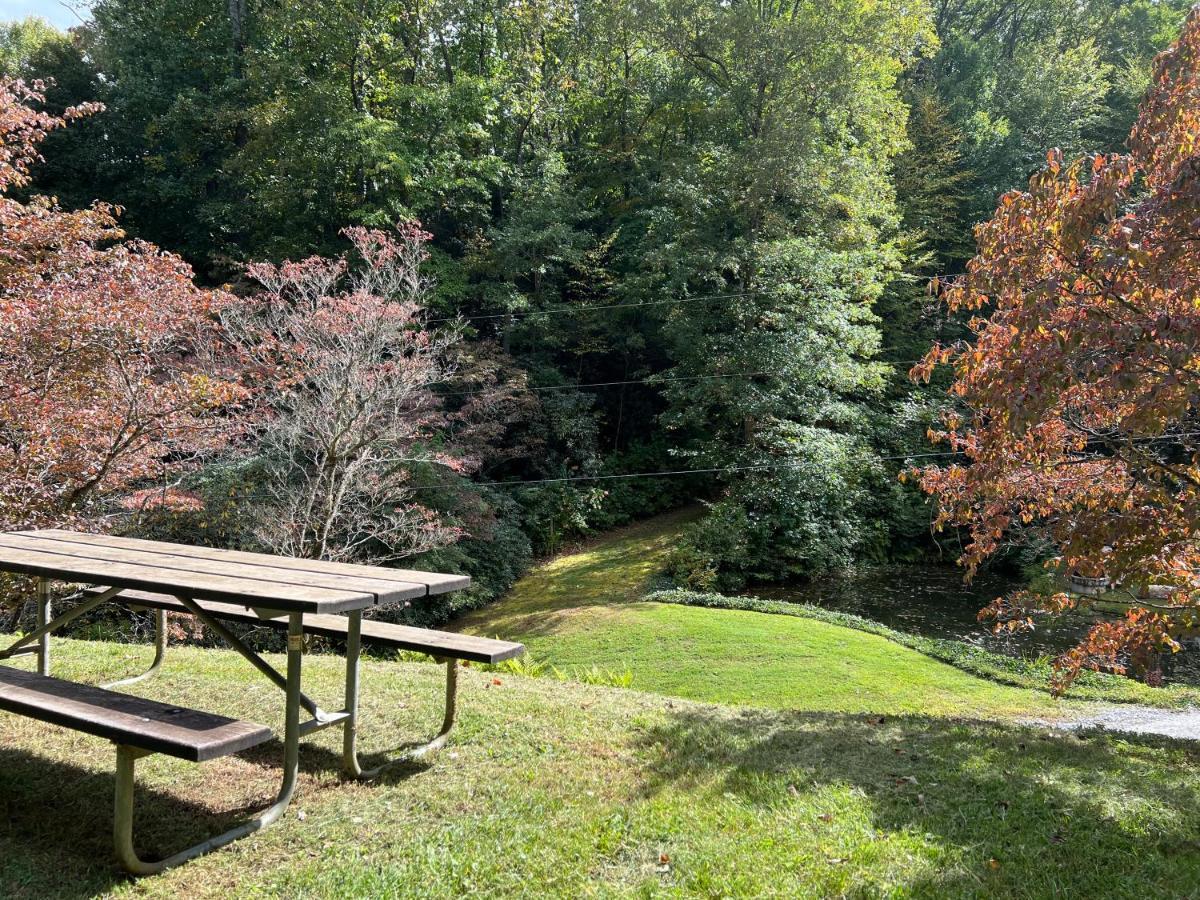 Outland & Great Smoky Mountains